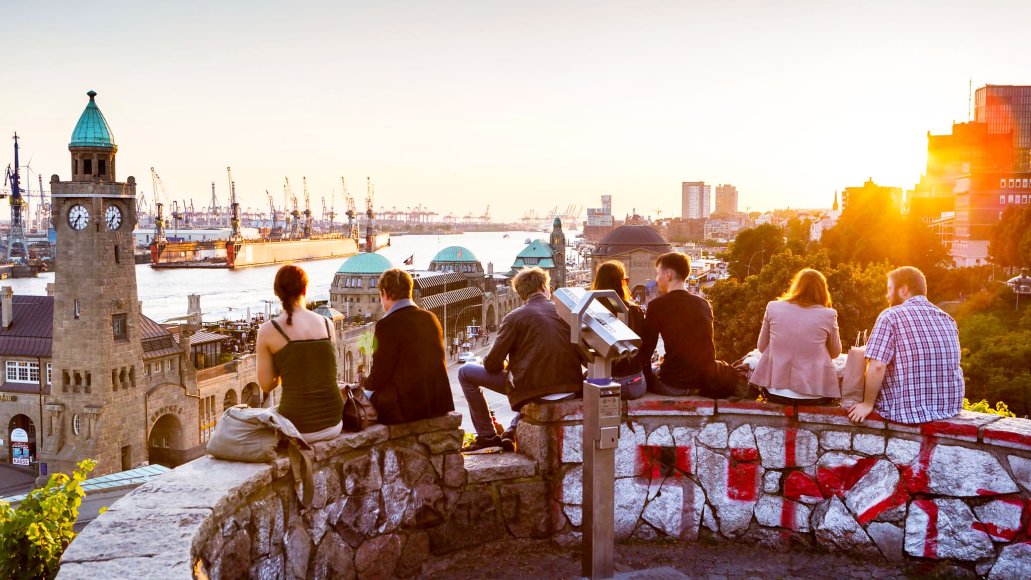 Hamburg z wieczornym rejsem po porcie foto 3